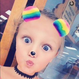 Meet your Posher, Ashley